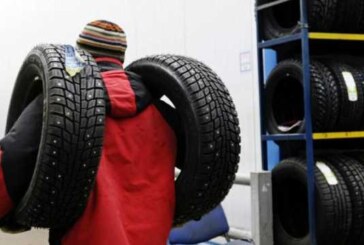 Закрывшийся завод Goodyear раздает сотрудникам покрышки