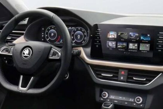 Skoda раскрыла салон Scala