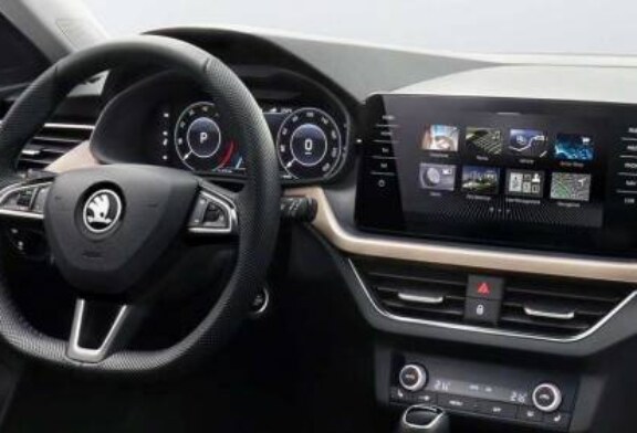 Skoda раскрыла салон Scala