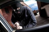 В Ханты-Мансийске банда подростков угнала 15 машин за полгода