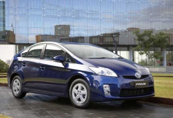 В России отзывают старые Toyota Prius, которые глохнут без причины