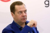 Медведев назвал работу премьером самой трудной в своей карьере