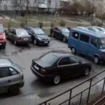 В Калининграде зафиксировали восстание машин: фургон тронулся с места и сгорел