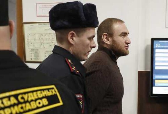 Суд признал законным продление ареста Рауфу Арашукову