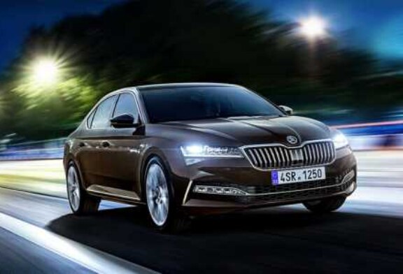 Обновленный Skoda Superb представлен официально