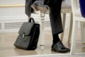 Эксперт предложил создать кодекс этики чиновников после инцидента с журналистом