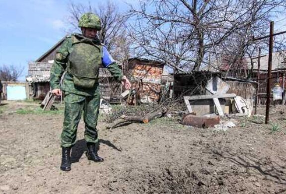 Советник Зеленского заявил о невозможности вернуть Донбасс военным путем