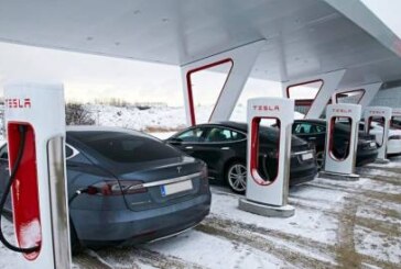 Илон Маск решил открыть электрозаправки Tesla не в России, а в Казахстане