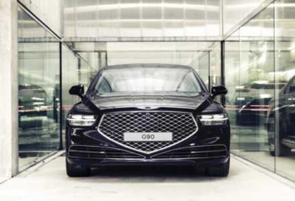 Genesis привез в Россию обновленный седан G90