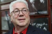 Винокур прокомментировал заезд машины Пугачевой на перрон