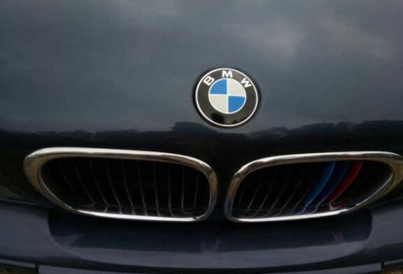 Российская таможня конфисковала 337 поддельных моделей BMW