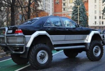 Гибрид «Шишиги» и Mercedes W140 продают за миллионы
