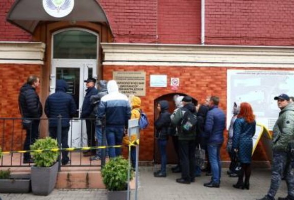 Казанец умер в очереди за водительской медсправкой