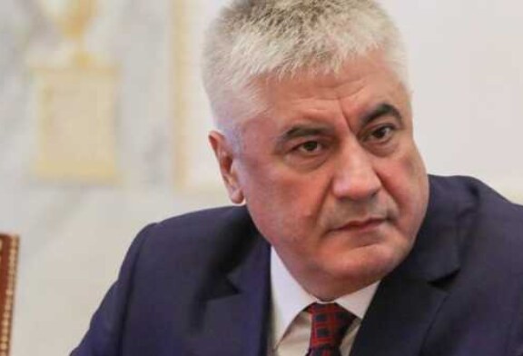 Колокольцев вручил государственные и ведомственные премии
