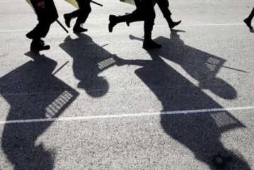 «В декабре произойдет смена правительства, власть готовится подавлять волнения»