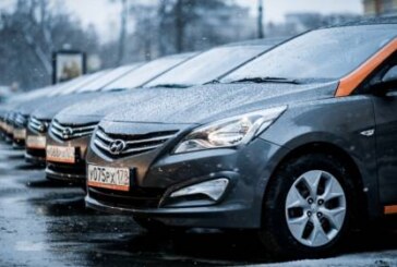 Пьяный гость столицы угнал автомобиль каршеринга и устроил аварию на глазах у экипажа ДПС