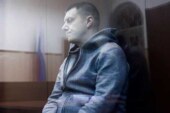 Суд назначил домашний арест подозреваемому в мошенничестве Цакунову