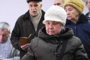 Пенсии в России и на Западе: Как Путин и экс-Медведев загубили «мать всех реформ»