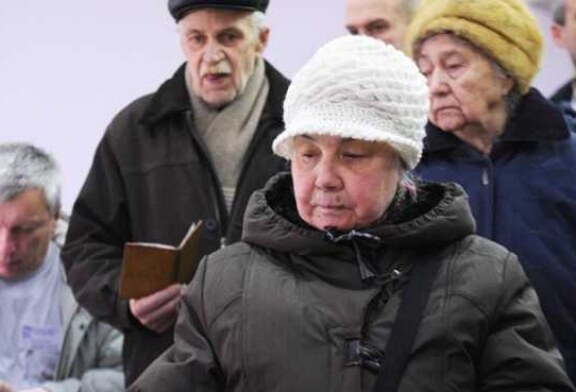 Пенсии в России и на Западе: Как Путин и экс-Медведев загубили «мать всех реформ»
