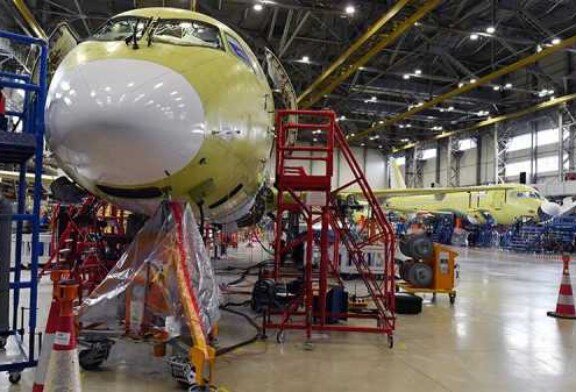 Производитель SSJ-100 подал иск к «ИрАэро» почти на миллиард рублей