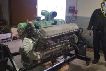 Старый полицейский Ford оснастили танковым двигателем от Cromwell на 2500 сил