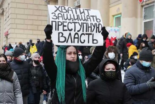 Рейтинг Путина продолжает падать, рейтинг Навального — расти — Свободная Пресса