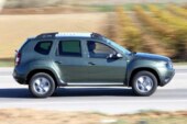 Автовладелец отсудил у салона 200 тысяч рублей за скрученный пробег на Renault Duster