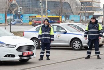 Добибикались: белорусов начали лишать прав за протестные сигналы