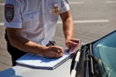 Чиновники требуют сократить список запрещенных неисправностей авто