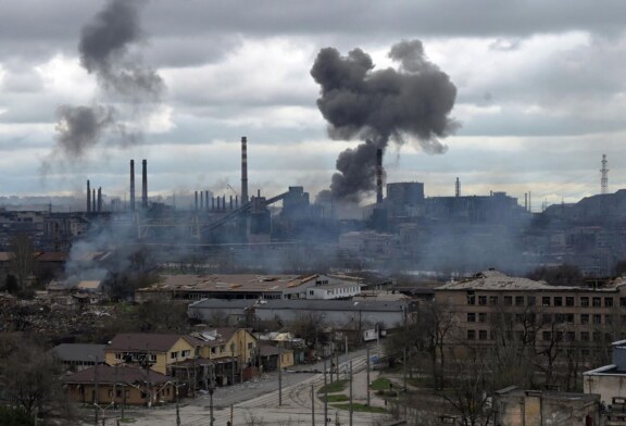 Два «живых щита» Азова