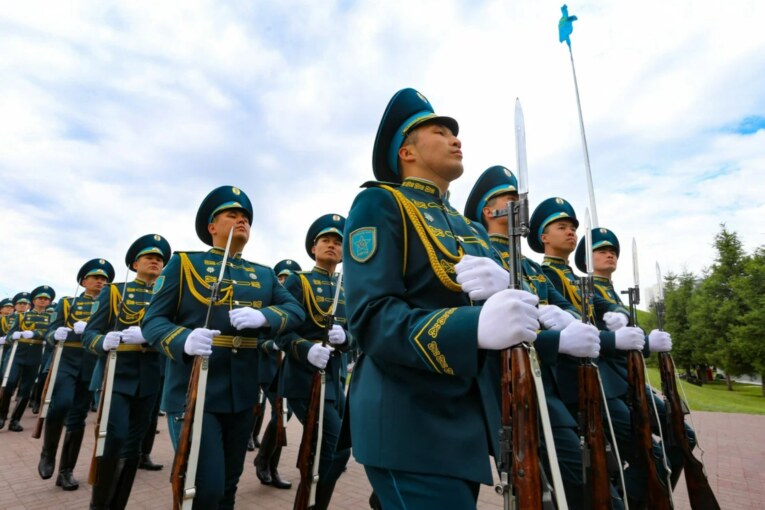 Казахи отказались от Парада Победы